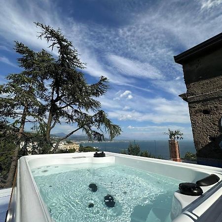 Il Melograno In Costa D'Amalfi - Romantic Experience Vietri Rum bild