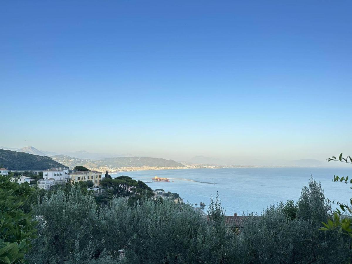 Il Melograno In Costa D'Amalfi - Romantic Experience Vietri Exteriör bild