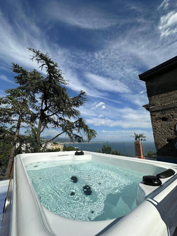Il Melograno In Costa D'Amalfi - Romantic Experience Vietri Rum bild